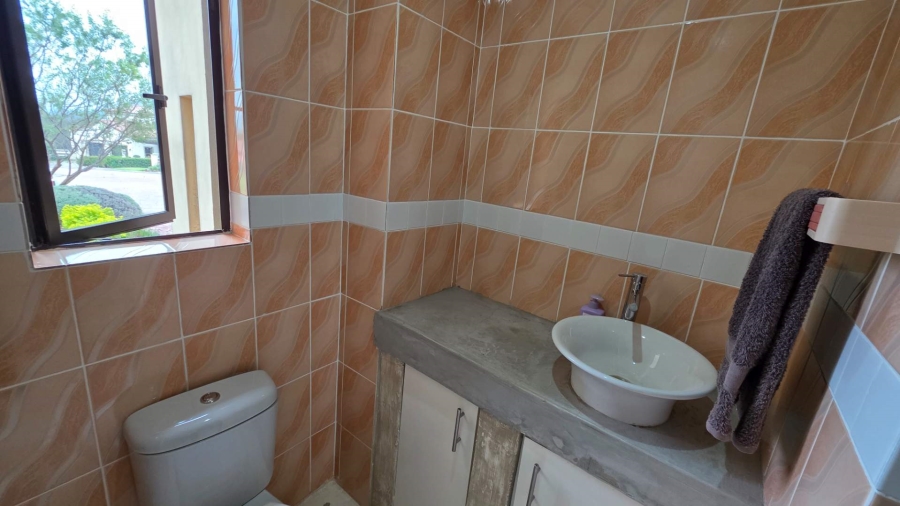 4 Bedroom Property for Sale in Broederstroom North West